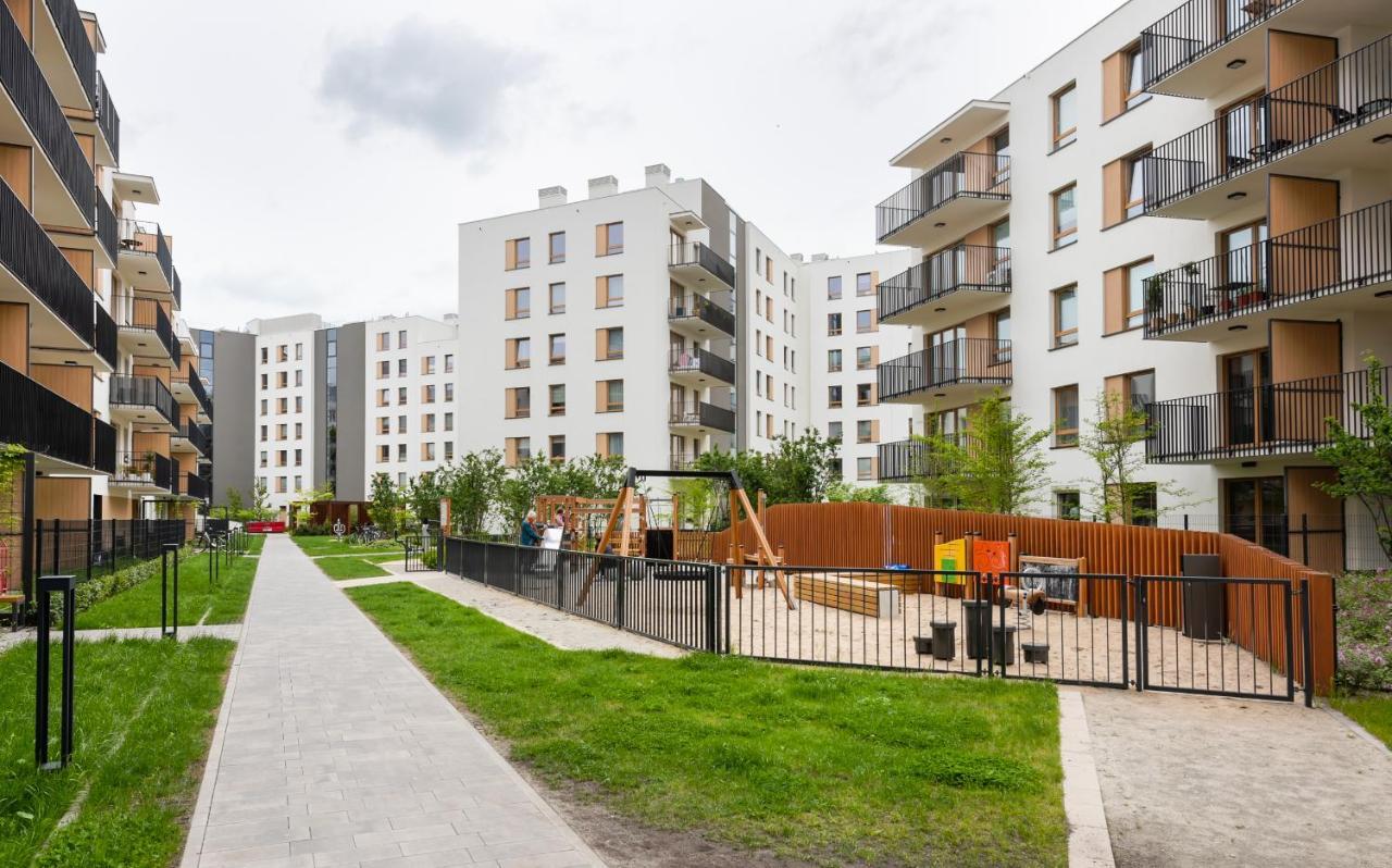 Wola Skwer Happy Apartment Варшава Екстер'єр фото