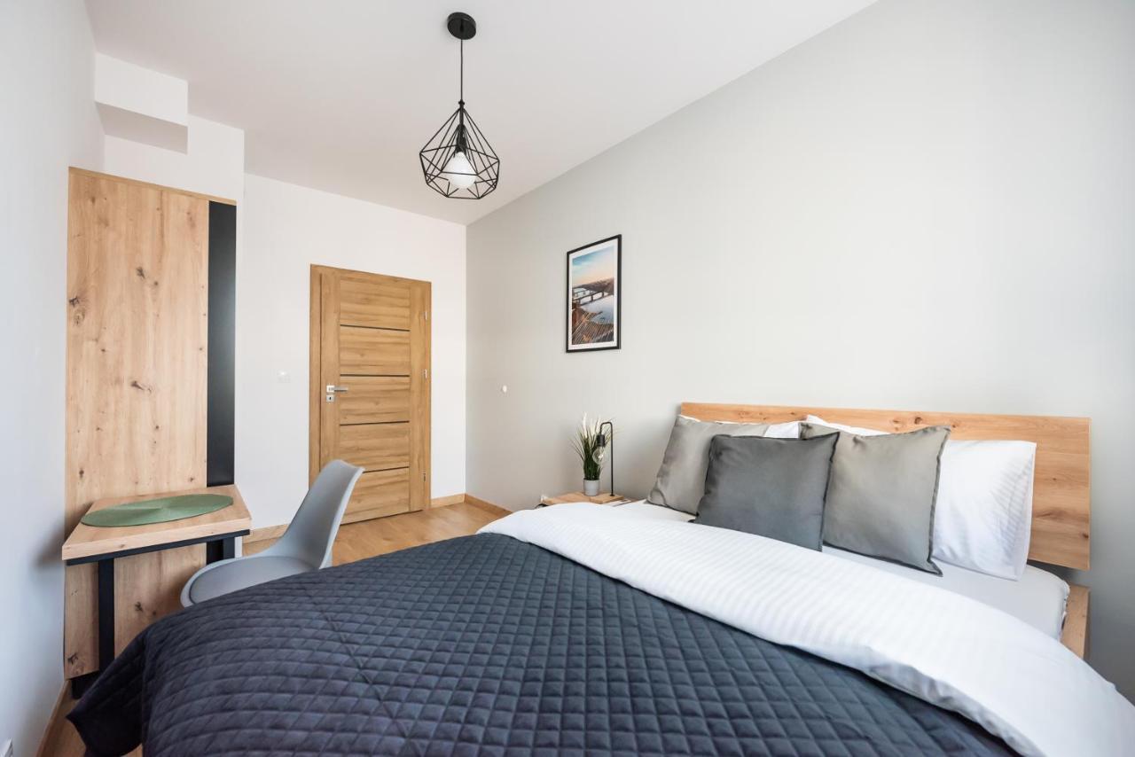 Wola Skwer Happy Apartment Варшава Екстер'єр фото